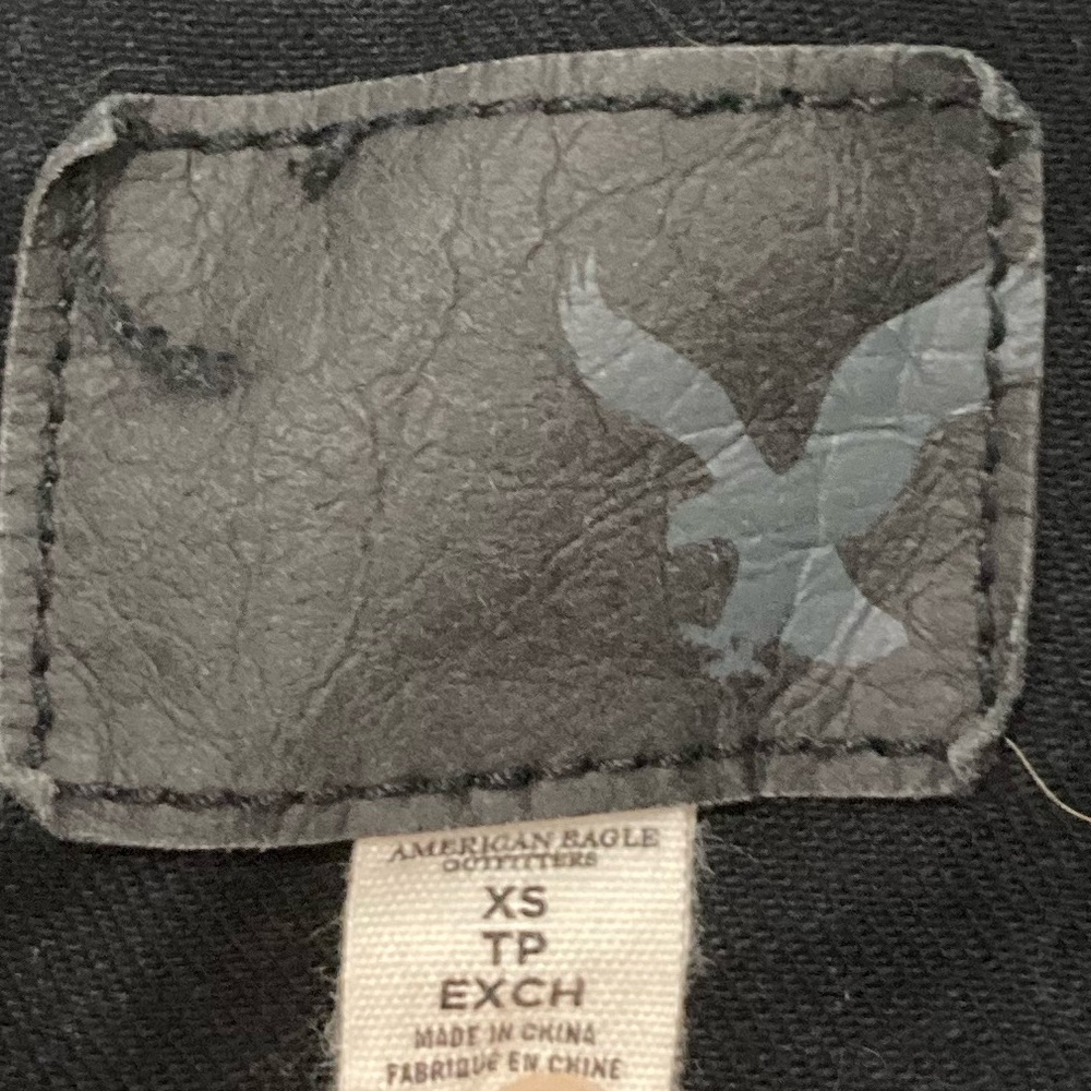 AEO 🦅 Black Denim Vest - Picture 9 of 10